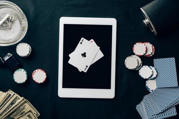 sumsumslot live-dealer studio showing multi-camera baccarat table with dealer and betting interface
